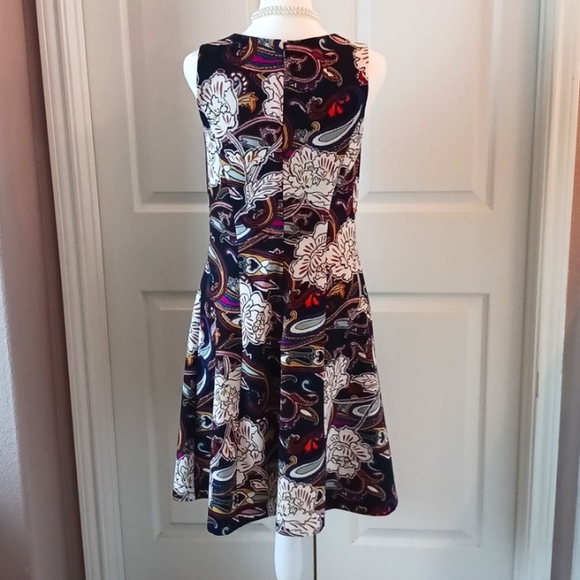 The Limited womens ponte dress size 4 - Gorgeous Like New - Picture 5 of 9